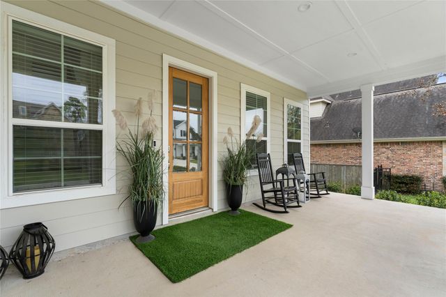 106 Golden Eye Court, Montgomery, TX 77316