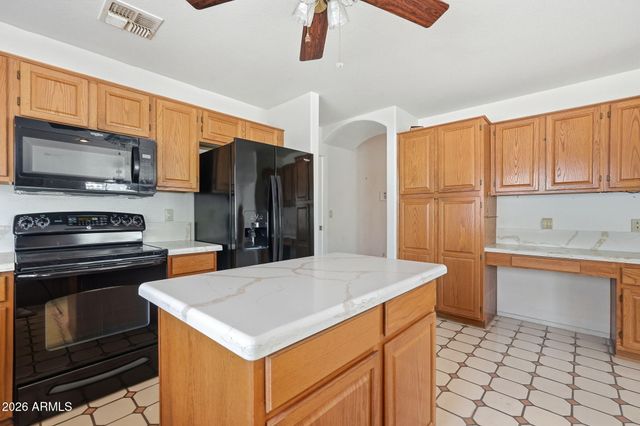 5472 S FEATHER BUSH Court, Gold Canyon, AZ 85118