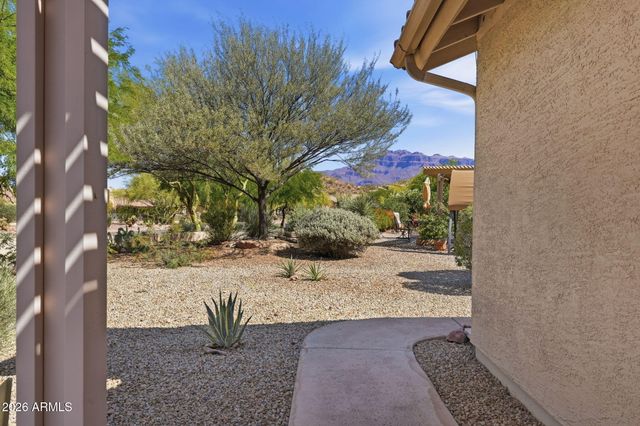 5472 S FEATHER BUSH Court, Gold Canyon, AZ 85118