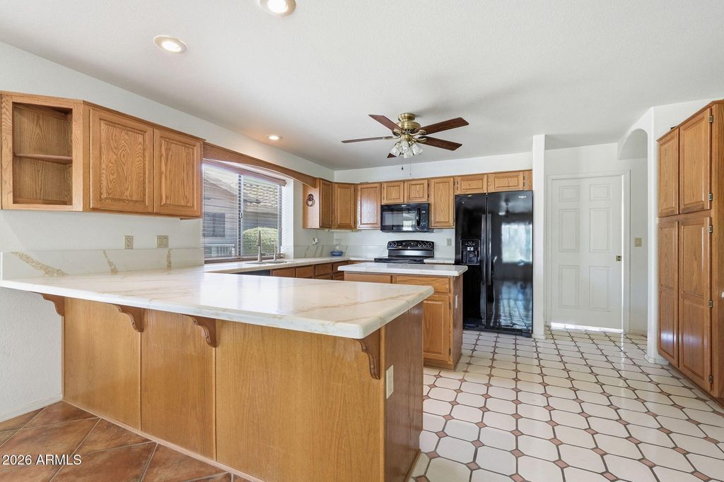 5472 S FEATHER BUSH Court, Gold Canyon, AZ 85118 — photo 4