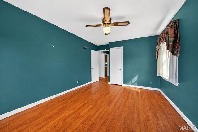 8125 Halifax Drive, Clayton, MO 63105