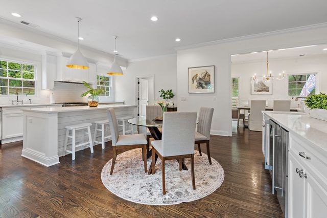 5622 Hillview Dr, Brentwood, TN 37027