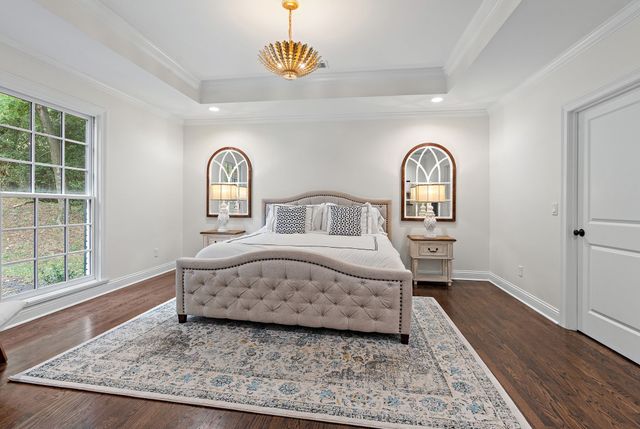 5622 Hillview Dr, Brentwood, TN 37027