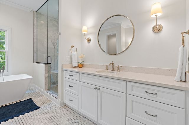 5622 Hillview Dr, Brentwood, TN 37027