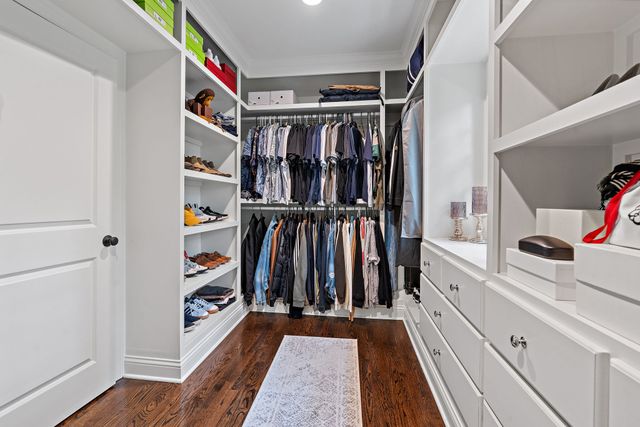 5622 Hillview Dr, Brentwood, TN 37027