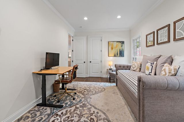 5622 Hillview Dr, Brentwood, TN 37027