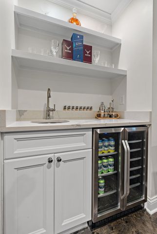 5622 Hillview Dr, Brentwood, TN 37027