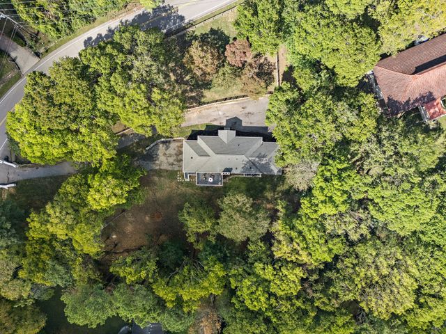 5622 Hillview Dr, Brentwood, TN 37027