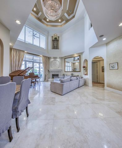 945 Cypress Drive, Delray Beach, FL 33483