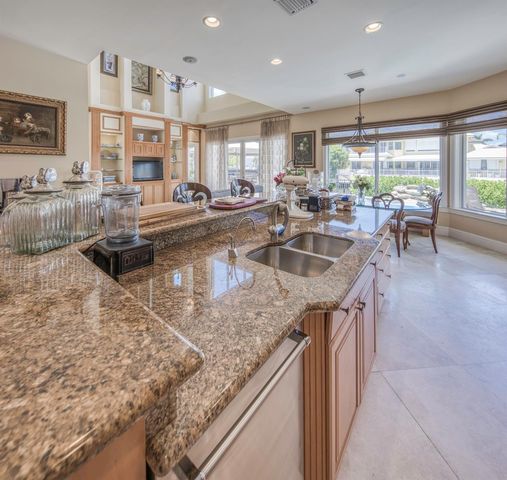 945 Cypress Drive, Delray Beach, FL 33483