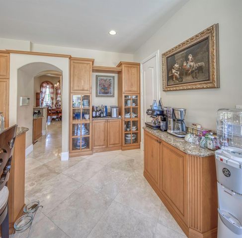945 Cypress Drive, Delray Beach, FL 33483