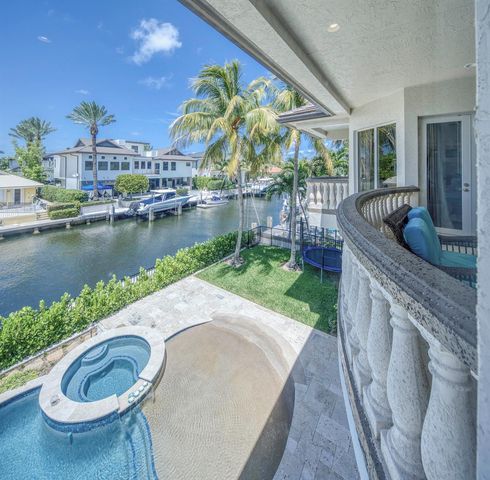 945 Cypress Drive, Delray Beach, FL 33483