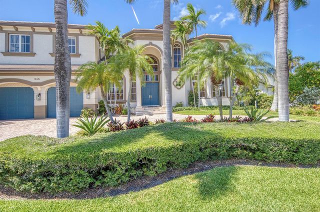 945 Cypress Drive, Delray Beach, FL 33483