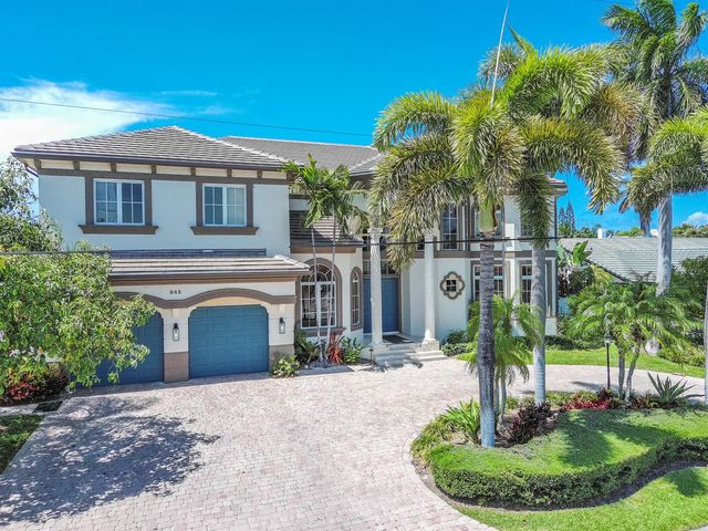 945 Cypress Drive, Delray Beach, FL 33483