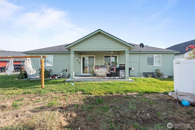 3304 W Crabapple Court, Moses Lake, WA 98837