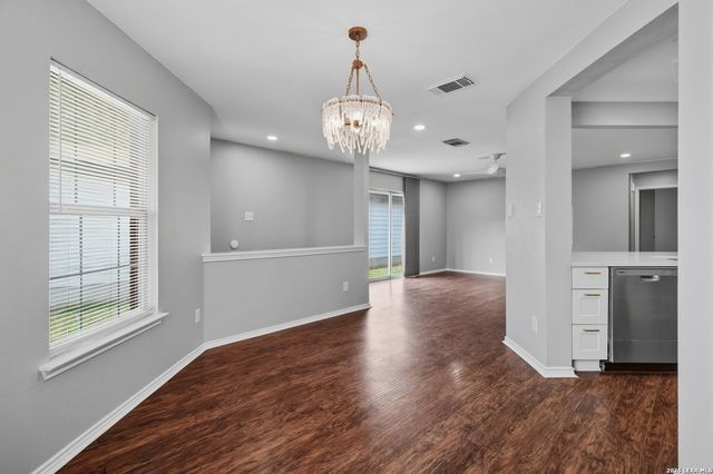 9855 Burr Press, San Antonio, TX 78245