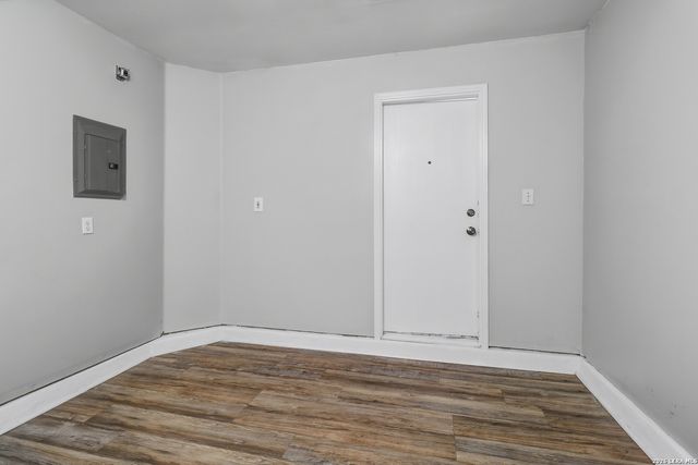 9855 Burr Press, San Antonio, TX 78245