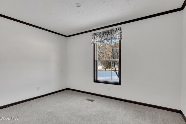 51 W West Mountain Road, Corinth, NY 12822