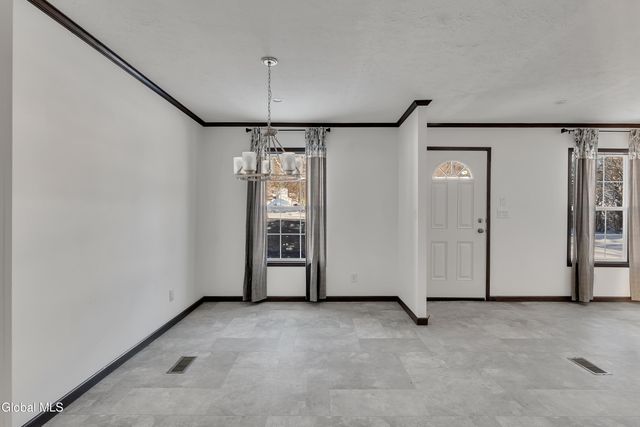 51 W West Mountain Road, Corinth, NY 12822