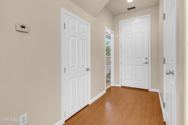 9248 Running Dog Circle, Reno, NV 89506