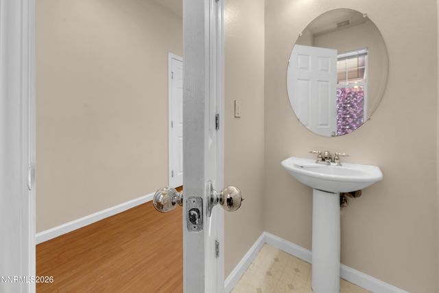 9248 Running Dog Circle, Reno, NV 89506