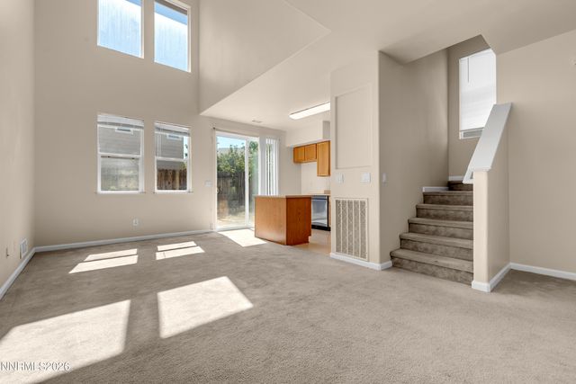 9248 Running Dog Circle, Reno, NV 89506