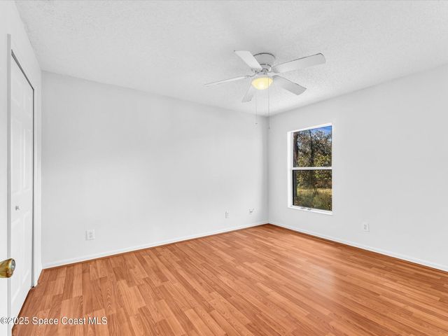 507 Fitzsimmons Street SW, Palm Bay, FL 32908