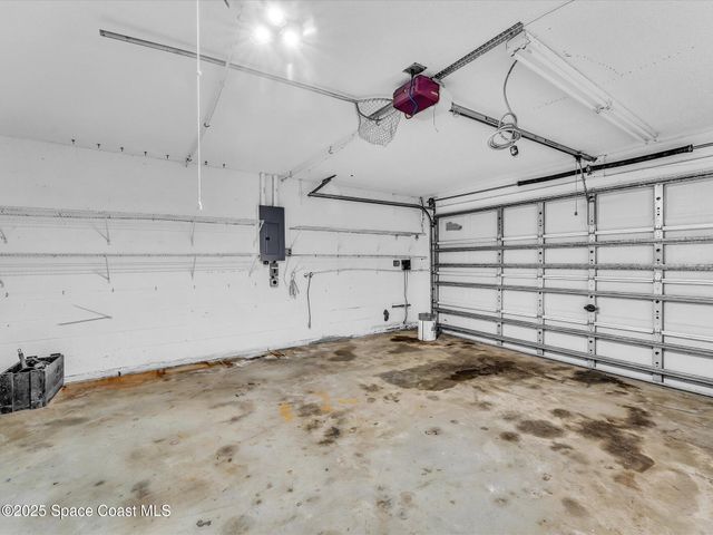 507 Fitzsimmons Street SW, Palm Bay, FL 32908