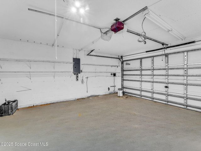 507 Fitzsimmons Street SW, Palm Bay, FL 32908