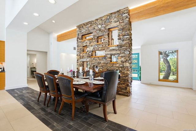 106B FM 1376, Boerne, TX 78006