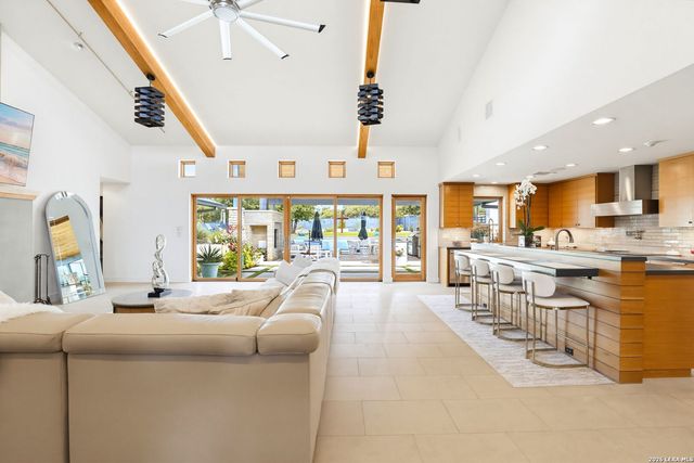 106B FM 1376, Boerne, TX 78006