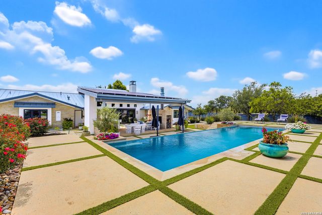 106B FM 1376, Boerne, TX 78006