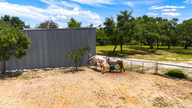106B FM 1376, Boerne, TX 78006