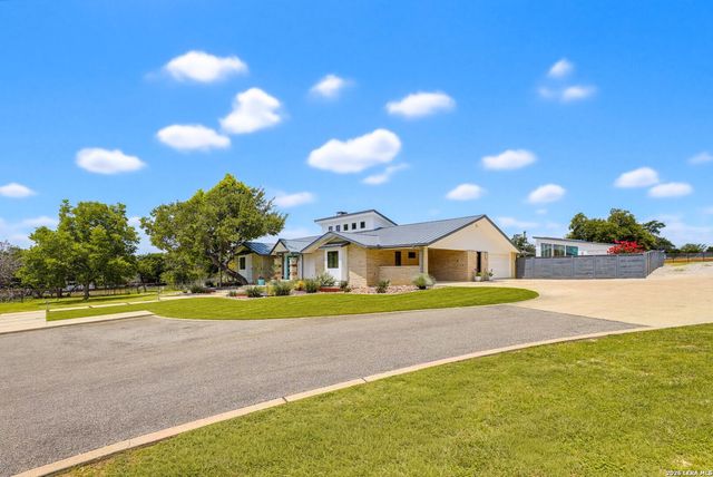 106B FM 1376, Boerne, TX 78006