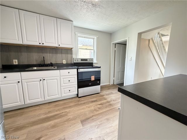 633 Spangler Drive, Zanesville, OH 43701