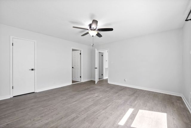 1815 Palamino Dr, Clarksville, TN 37042