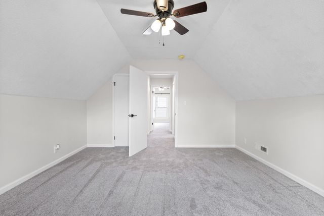 1815 Palamino Dr, Clarksville, TN 37042