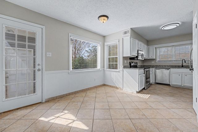 2819 MCVAY TRAIL DR, Memphis, TN 38119