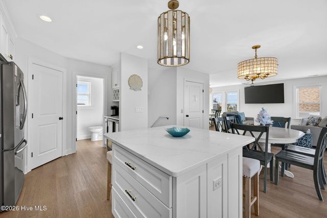 321 N New River Drive, Surf City, NC 28445