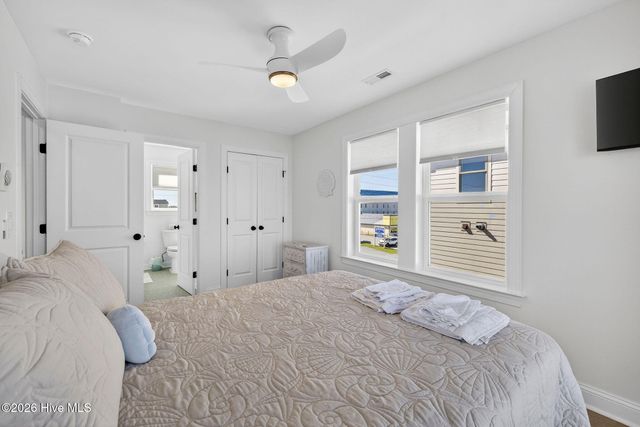 321 N New River Drive, Surf City, NC 28445