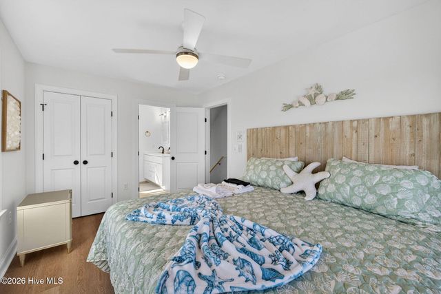 321 N New River Drive, Surf City, NC 28445
