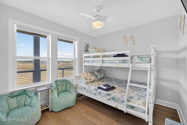 321 N New River Drive, Surf City, NC 28445