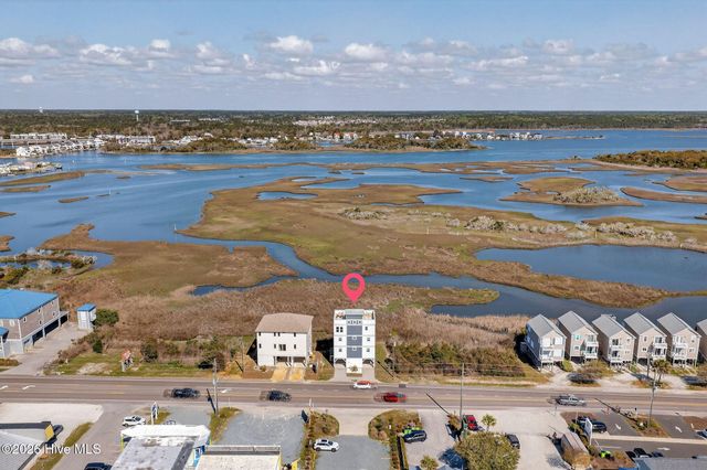 321 N New River Drive, Surf City, NC 28445