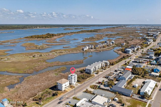 321 N New River Drive, Surf City, NC 28445