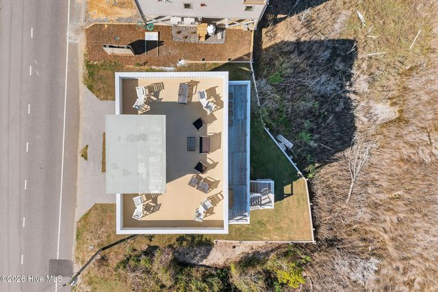 321 N New River Drive, Surf City, NC 28445