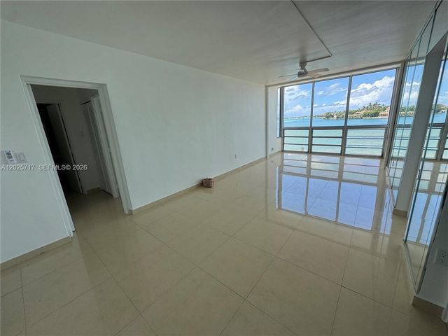 10281 E Bay Harbor Dr B3, Bay Harbor Islands, FL 33154