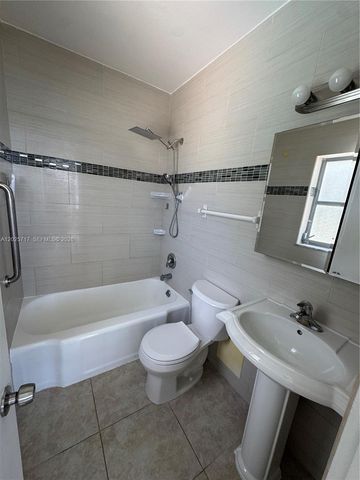10281 E Bay Harbor Dr B3, Bay Harbor Islands, FL 33154