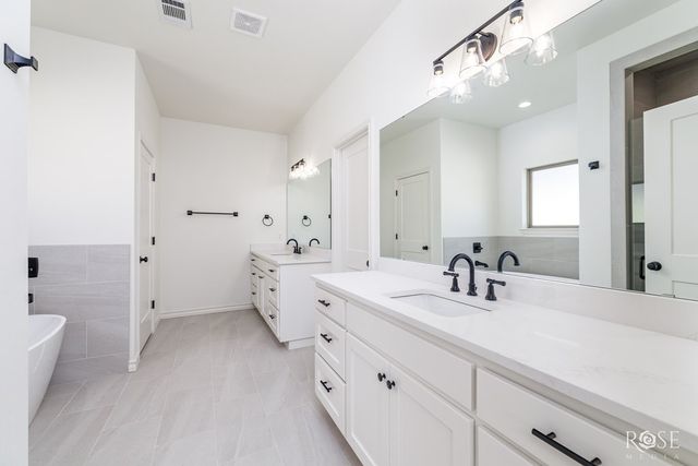 5441 Riviera Lane, San Angelo, TX 76904