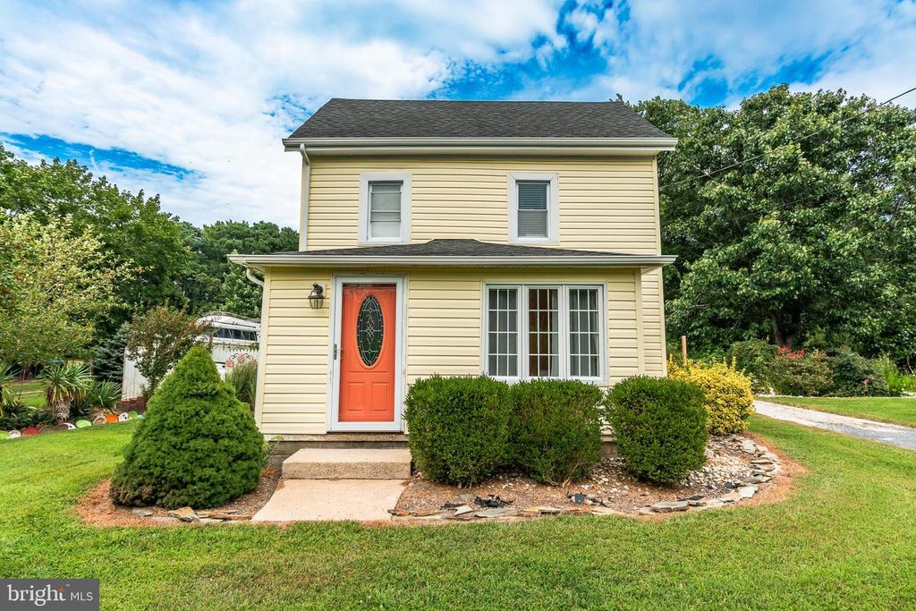 10213 GERMANTOWN RD, Berlin, MD 21811