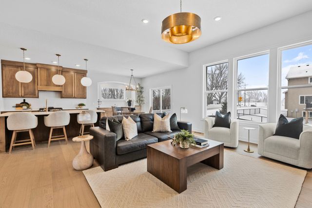 8006 201st Street W, Lakeville, MN 55044